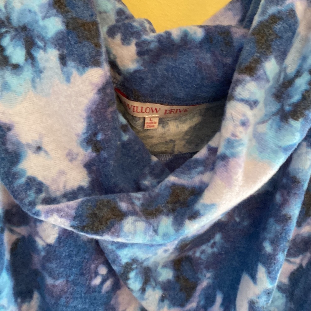 OFF SHOULDER SUPER SNUGGLY TOP NEW from WILLOW DRIVE Size L - Picture 3 of 9